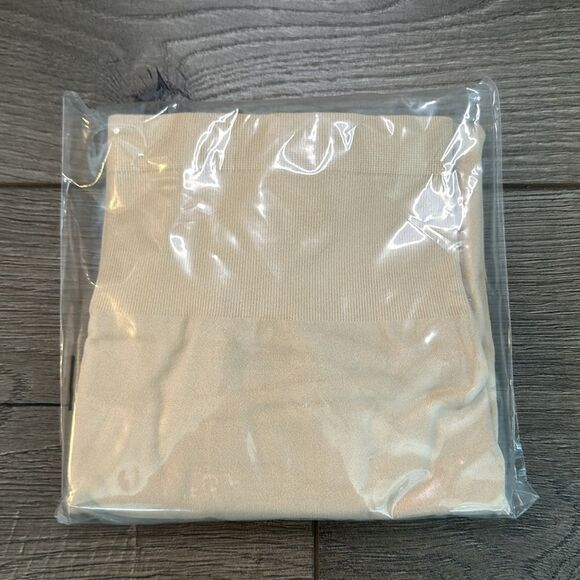 Belly‎ Bandit Nude Maternity Support Mid Thigh Shorts Size Medium - Picture 4 of 10